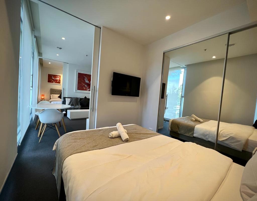 Luxury 2 Bedroom Suite Near Adelaide With A Car Park Broadview Bagian luar foto
